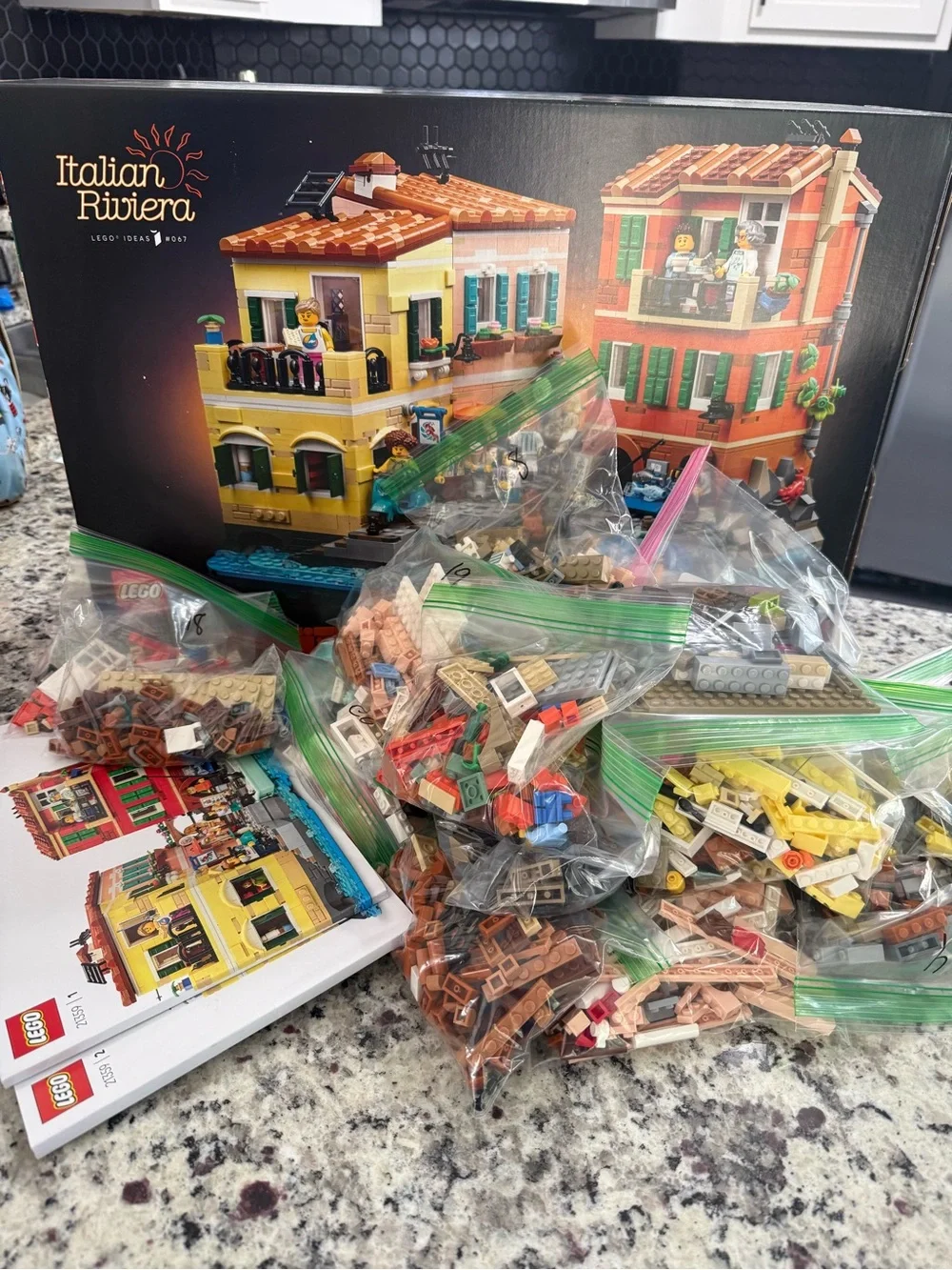 LEGO Ideas 21359 Italian Riviera 3251 Pieces Box & Instructions
